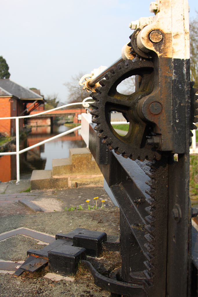 Montgomery Canal in Welshpool and Lock